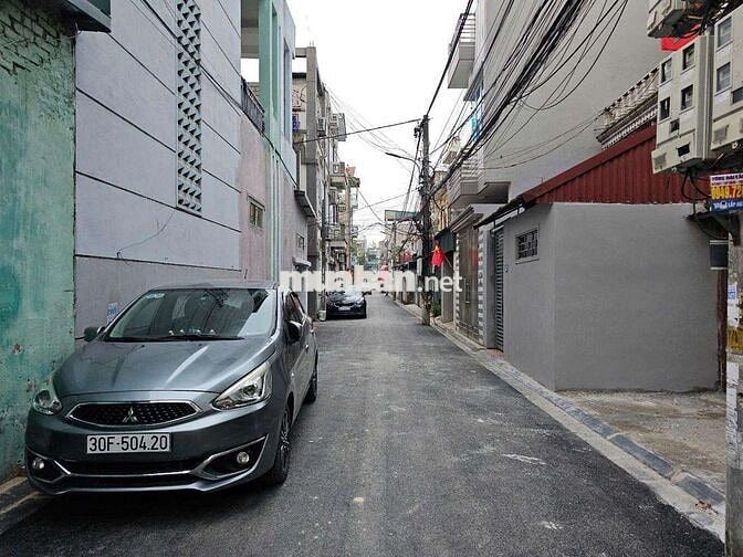 BÁN NHÀ 3 TẦNG ĐẸP – SẴN SÀNG Ở NGAY – Ô TÔ

VÀO NHÀ

85M