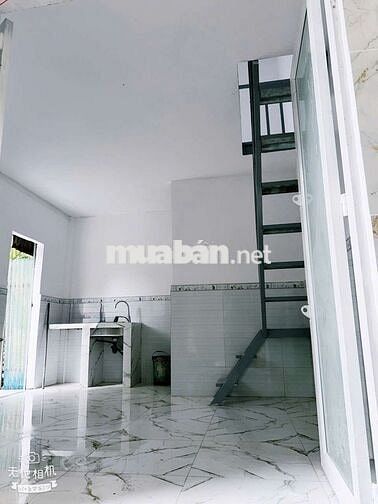 BÁN NHÀ MỚI ĐẸP 18M2 CÓ LẦU HẺM TO C11 PHẠM HÙNG GẦN TRUNG SƠN
