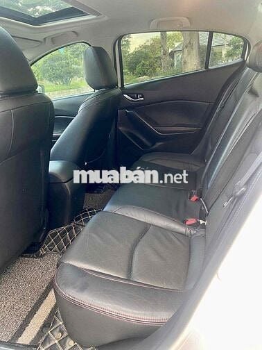 Mazda 3 2015 2.0 AT - 10 km