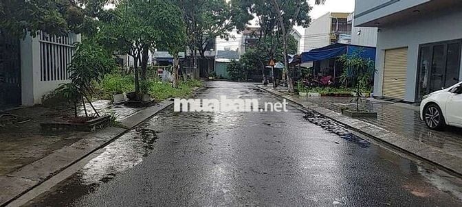 Bạn Học lớp , Nhờ Đăng bán giúp , bớt ít ra sổ