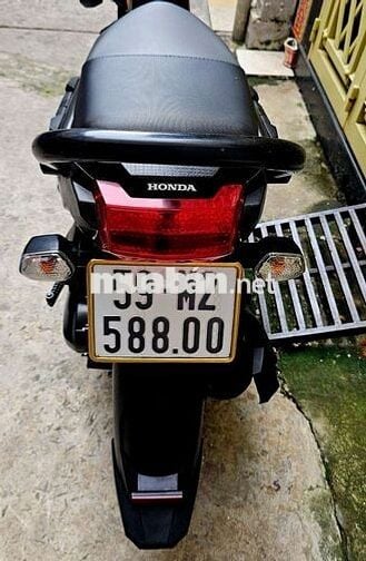 Zoomer X