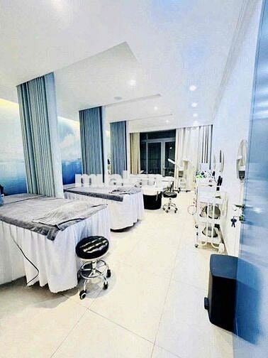 SIÊU HOT ĐƯỜNG HOA - 34E Hoa Sứ, Phường 7, Phú Nhuận, 4 tầng mới