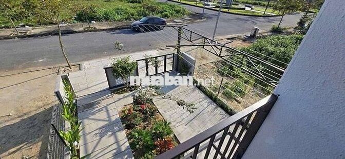 🛑 CHO THUÊ NHÀ SÂN VƯỜN - KHU FPT - 2PN - 2WC