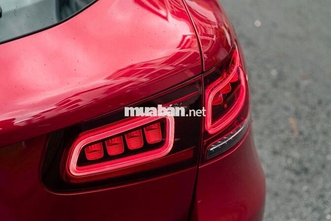 Mercedes Benz GLC200 Facelift 2020 - Đỏ/Kem
