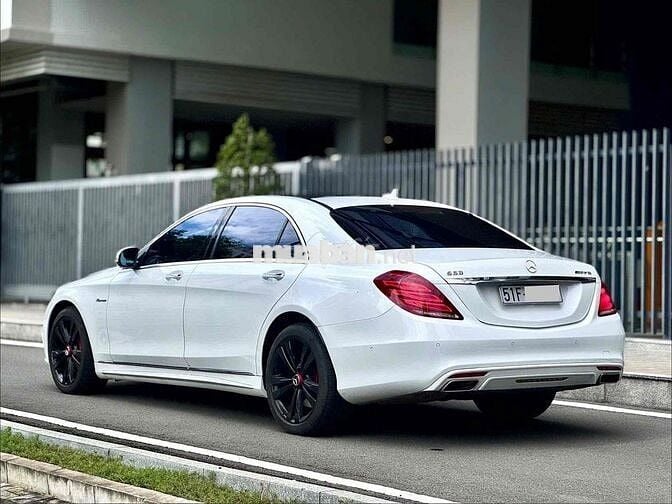 Mercedes Benz S500 Model 2015