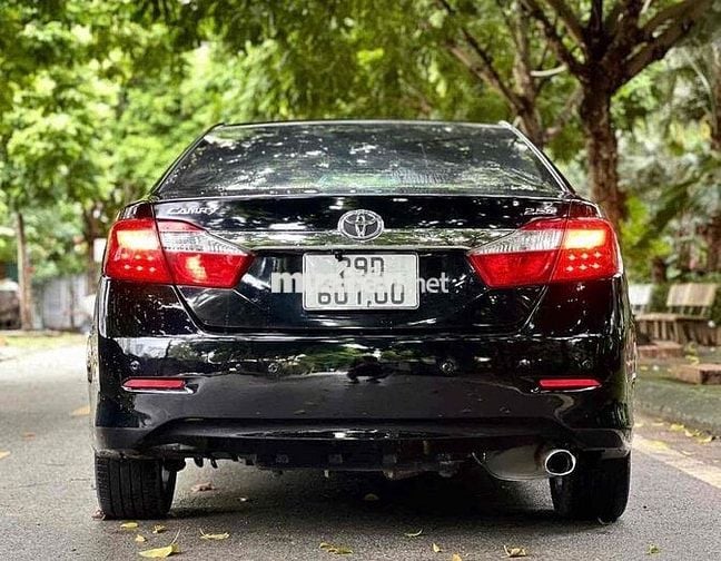 Toyota Camry Đen Sedan 2013 - Odo 10700km