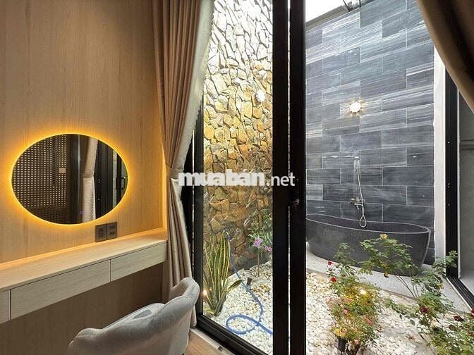 Biệt thự vườn giữ lòng thành phố