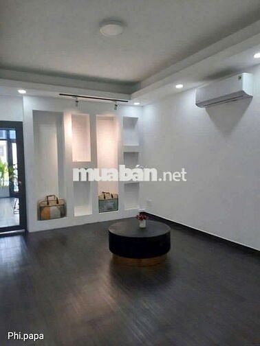 Nhà 1 Trệt 4 Lầu 4x18m Trống Suốt Mặt Tiền Đường Số Tân Quy Q.7