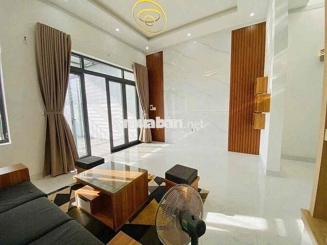 CHO THUÊ NHÀ - HẺM SỐ 473 Y MOAN  - NHÀ XÂY DỰNG MỚI, CÓ NỘI THẤT