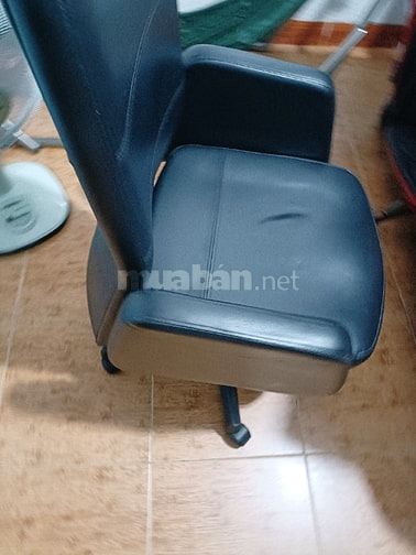 Trọ bị chật nên share hàng new 90