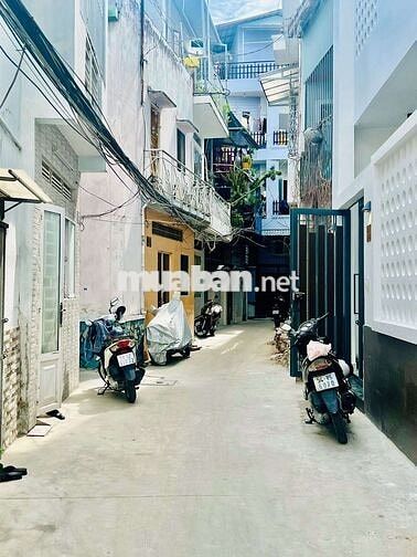 🔥SIÊU PHẨM GẦN NGUYỄN VĂN TRỖI 4 TẦNG Ở NGAY chỉ 7.X T