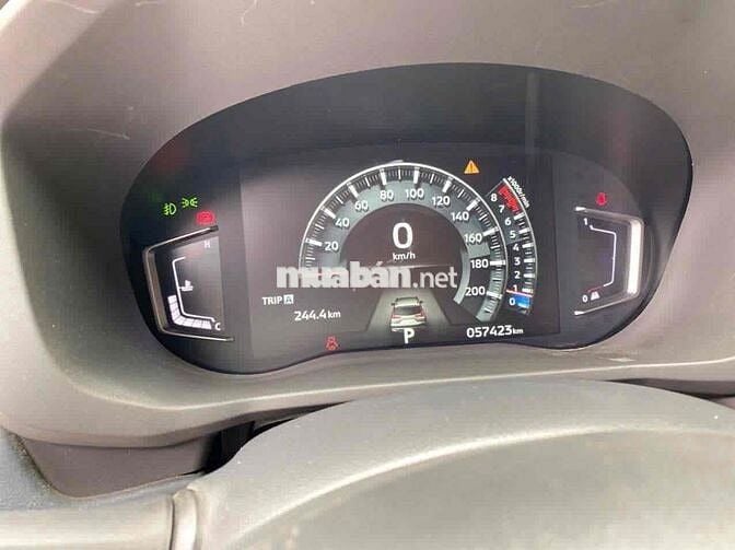 Mitsubishi Xpander Cross 2024 trắng - 57000 km
