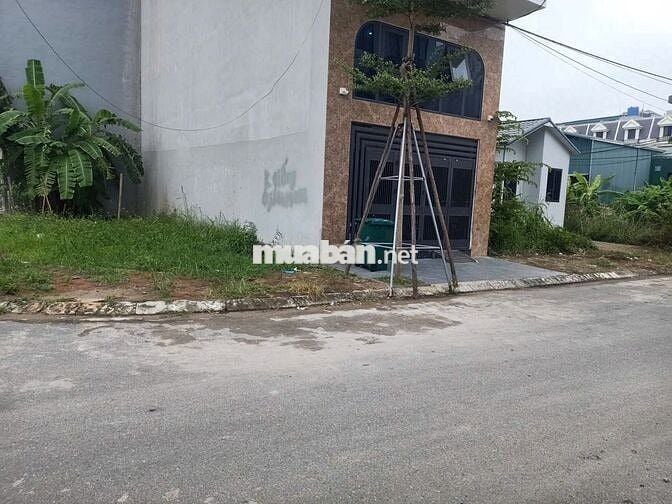 RẺ BÁN ĐẤT THỊ TRẤN GẦN NGÃ TƯ TRÔI DT 83M2 ĐƯỜNG THÔNG Ô TÔ CHẠY VÙNG