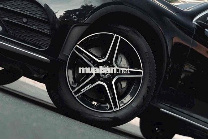 LONG ANH AUTO về MERCEDES GLC300 4Matic model 2020