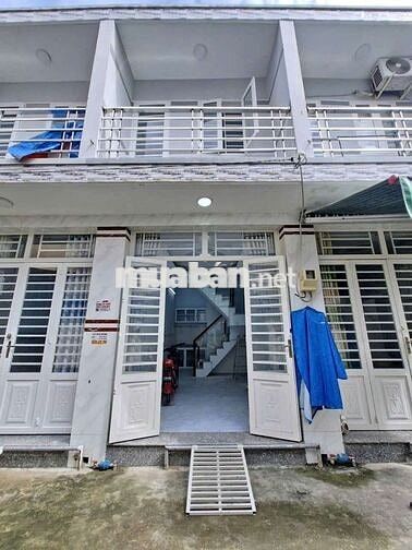 Nhà 1 lầu 2 phòng ngủ 2 vi sinh, hẻm 4m