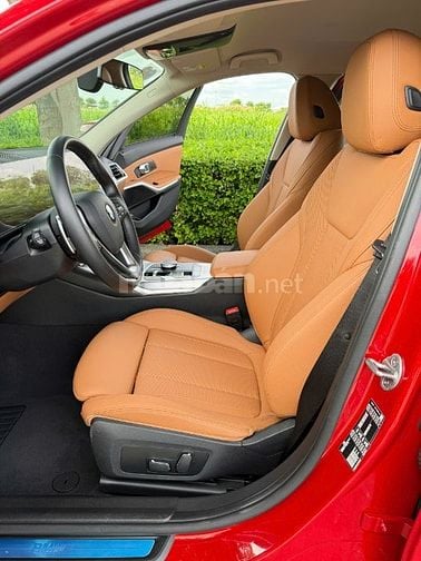 🆕 BMW 320i Sportline " siêu mới " [ 12.2024 Model 2025 / 9.000mls ]