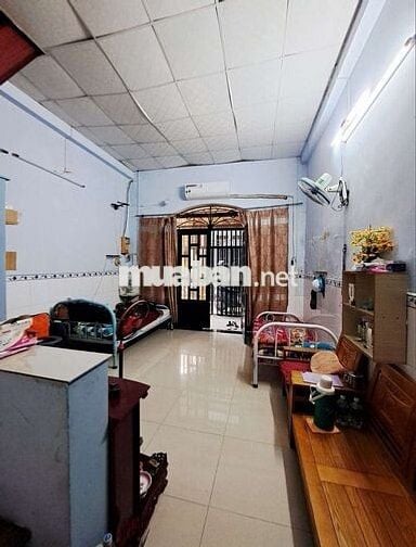 Bán nhà Bình Tân giá rẻ, Hương Lộ 2, 4,3x10 chỉ 3,25 Tỷ