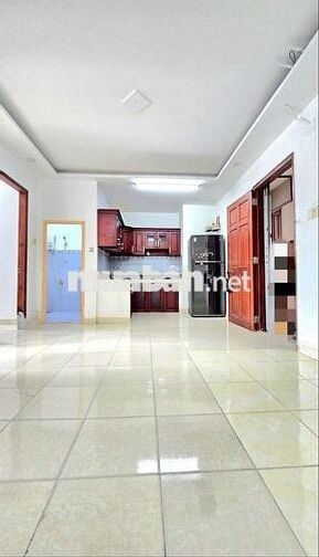Bán căn hộ Nguyễn Quyền Plaza giá rẻ 1tỷ320 2PN tặng toàn bộ nội thất