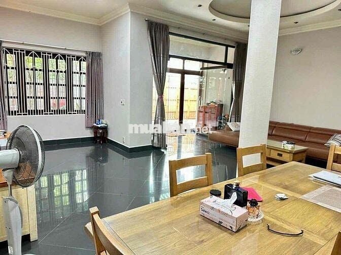 Biệt thự 3 tầng Lam Sơn 11x19m,, giá 90 triệu