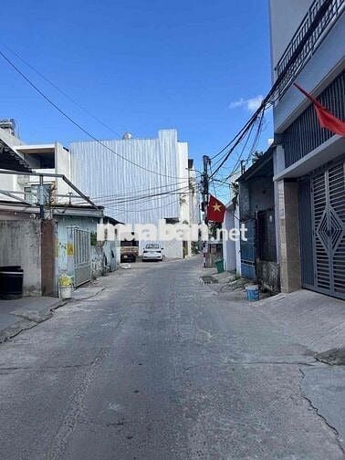Lô góc 2 mặt kiệt gần biển Nguyễn tất Thành