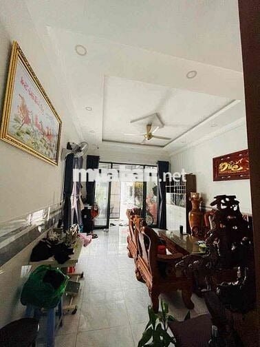 NHÀ THUÊ 3PN - 2 WC ) - vị trí hẻm 10m khu nguyễn Sơn, P Phú Thọ Hòa,