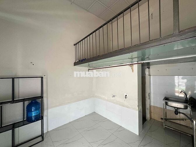 Phòng trọ cho thuê 18m2 (sàn+gác) tại đường lộ vòng cung Phước Thới
