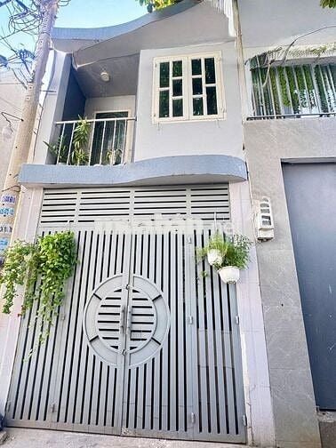 BÁN NHÀ 2 TẦNG SHR LÔ GÓC THỚI AN Q12 HẺM 5 MÉT XE HƠI  CHỈ 2,48 TỶ