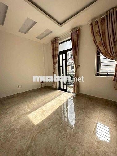 Cho Thuê Nhà Sạch Sẻ DT 180m2 1Trệt 2Lầu 4Pn 4Wc Sân Xe Máy Hẻm Xe Tải