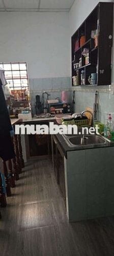 Chính chủ cho nữ thuê phòng, 20m2, 3tr, nội thất đầy đủ, gần sân bay