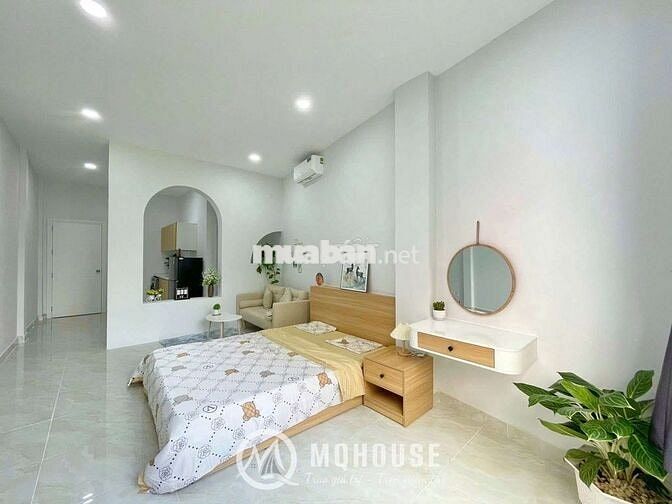 Căn hộ full nội thất cửa sổ lớn cực thoáng mát Hoàng Diệu Quận 4