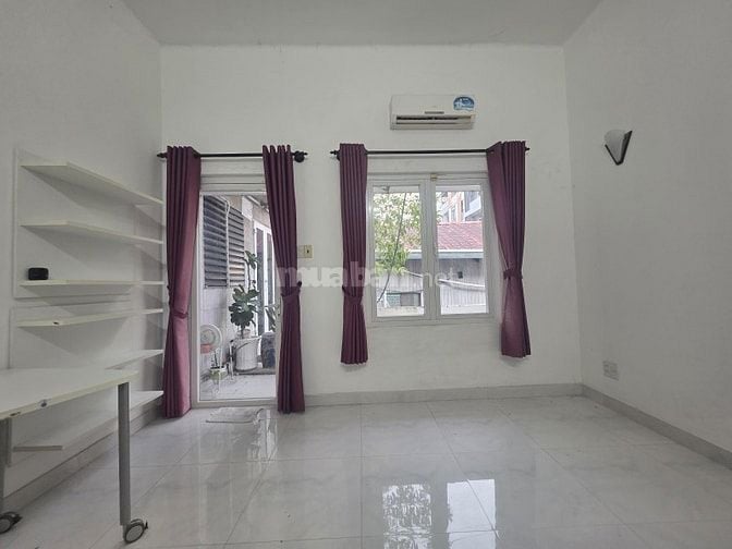 CMT8 - HẺM XE HƠI - DT 192m2 ( 16m x 12m ) 2 TẦNG