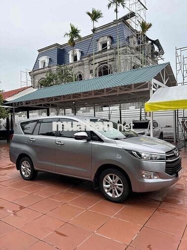 Toyota Innova 2019 2.0E - 88000 km