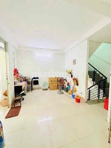 Nhà nguyên căn - 125m2 Đất - 4 tầng dtsd 250m2 - sân 45m2 - 5PN 5WC