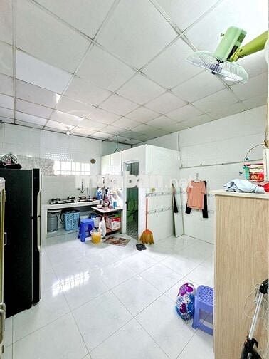 BÁN ĐẤT + TẶNG CĂN CẤP 4 - HẺM 12 CHỢ DA LIỄU