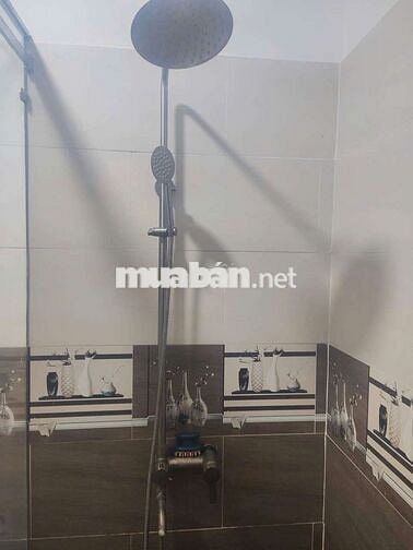 NHÀ TRỆT 3 LẦU 5PN HẺM XE HƠI GẦN UBND HIỆP BÌNH