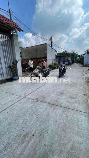 Bán Gấp lô đất 5x25m Giá 3ty1 ấp 4 xuân thới thượng củ đường 7m