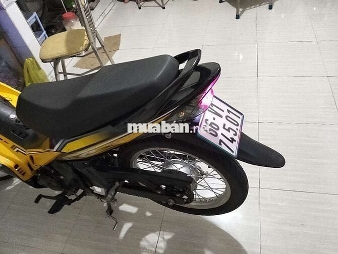 Nhà dư dùng nên cần bán lại ex 2010 5p71