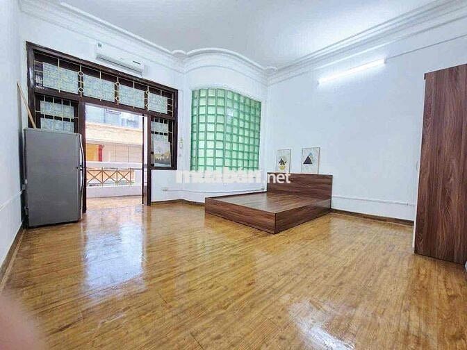 CCMN PHỐ TRUNG LIỆT. THANG BỘ . BAN CÔNG . FULL ĐỒ. GIÁ 6T2