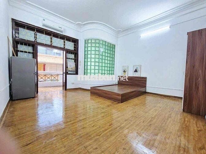 CCMN PHỐ TRUNG LIỆT. THANG BỘ . BAN CÔNG . FULL ĐỒ. GIÁ 6T2