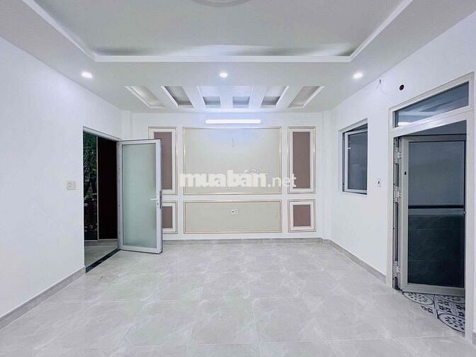 NHÀ TÂN CỔ ĐIỂN MỚI KHU ĐỒNG BỘ NHÀ LẦU HXH 6M