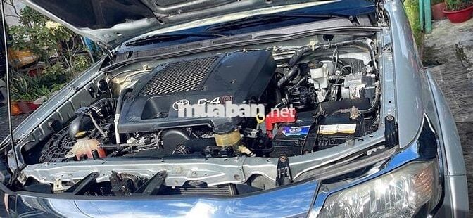 Toyota Fortuner 2014 - 240000 km