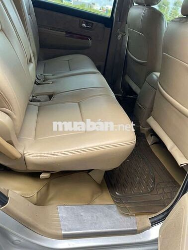 Fortuner máy dầu đk 2010