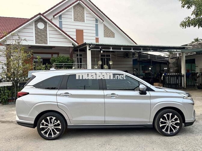 Toyota Veloz Cross 2023 - 79000 km