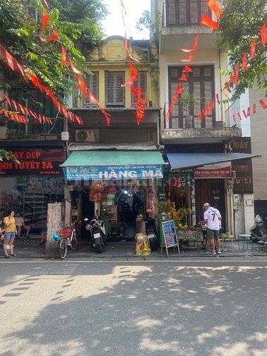 Bán & Cho thuê nhà số 13 mặt phố Đồng Xuân, Hoàn Kiếm, mặt tiền 3,1m Bán & Cho thuê nhà số 13 mặt phố Đồng Xuân, Hoàn Kiếm, mặt tiền 3,1m