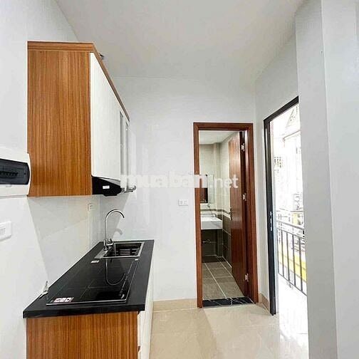 CCMN PHỐ DƯƠNG VĂN BÉ. THANG MÁY. RỘNG 28M2. GIÁ 5Tr2