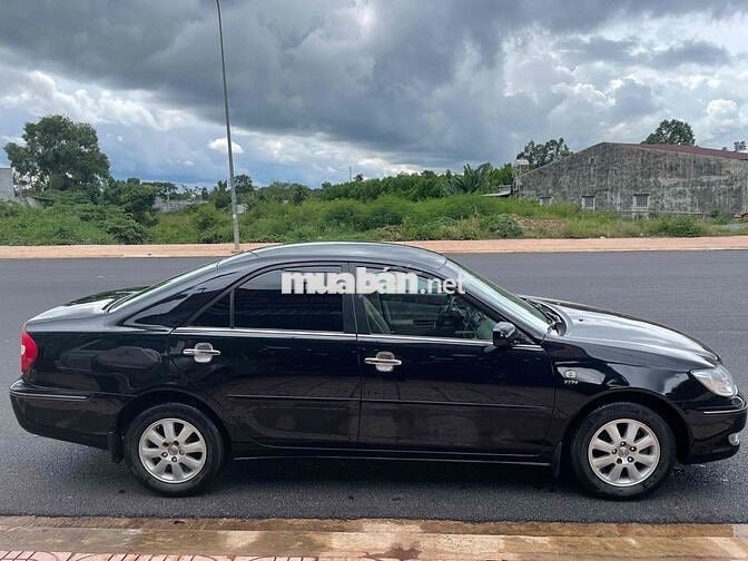 Toyota Camry 2002 2.4G - 330000 km