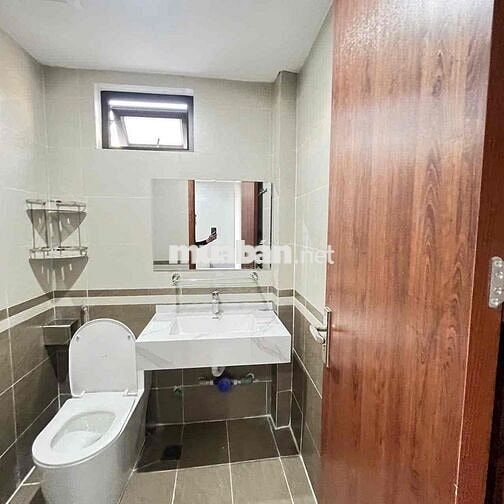 CCMN PHỐ DƯƠNG VĂN BÉ. THANG MÁY. RỘNG 28M2. GIÁ 5Tr2