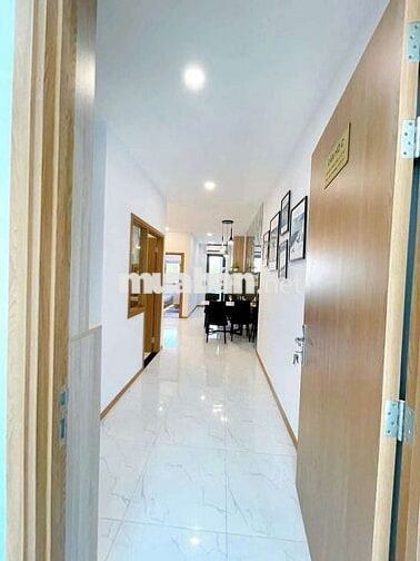 (7207c) chung cư star Tower, 55,6 m² full nội thất bao sổ hồng: 1,4 tỷ