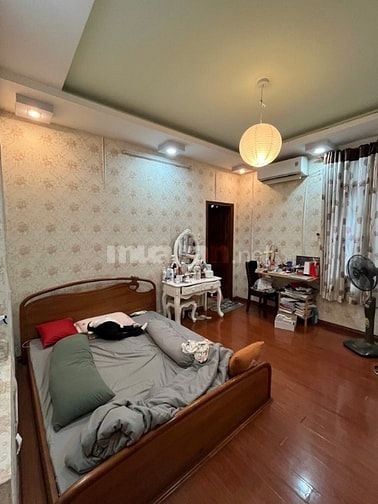 Bán biệt thự 14.5 tỷ - gần đường Nguyễn Thị Định - P. Bình Trưng Tây