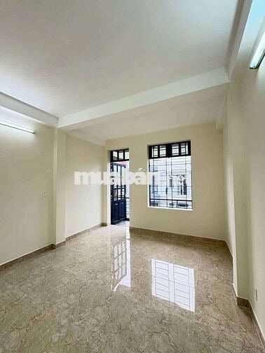 Cho thuê nhà 5 phòng ngủ 2 lầu gần 550 đường Lý Thường Kiệt dĩ an